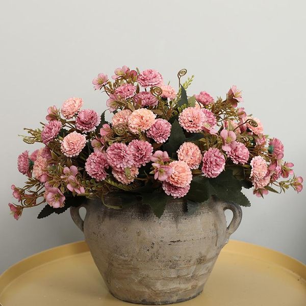 decorative flowers & wreaths 5 branch 11 heads artificial silk fake leaf carnations wedding floral decor bouquet for party table centerpiece
decorative flowers & wreaths 5 branch 11 heads artificial silk fake leaf carnations wedding floral decor bouquet for party table centerpiece