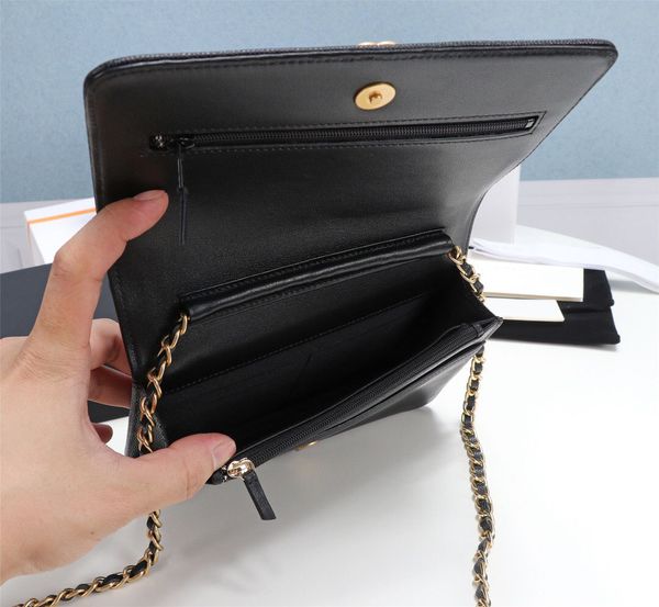 luxurys designers folding wallet cute coin purse women credit carda80287, Red;black
luxurys designers folding wallet cute coin purse women credit carda80287, Red;black