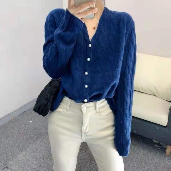 women's knits & tees 2021 spring and autumn lazy wind pearl button twist sweater cardigan short coat, White
women's knits & tees 2021 spring and autumn lazy wind pearl button twist sweater cardigan short coat, White