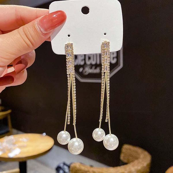dangle chandelier trendy water drop women earrings pearl long tassel fashion elegant jewelry for girl 2021, Silver
dangle chandelier trendy water drop women earrings pearl long tassel fashion elegant jewelry for girl 2021, Silver