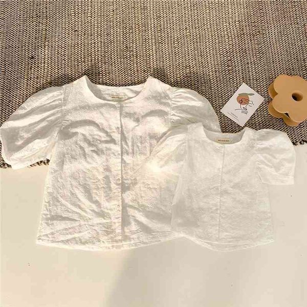 summer baby girls cotton lace embroidery blouses puff sleeve chic kids korean style white shirts, White;black
summer baby girls cotton lace embroidery blouses puff sleeve chic kids korean style white shirts, White;black