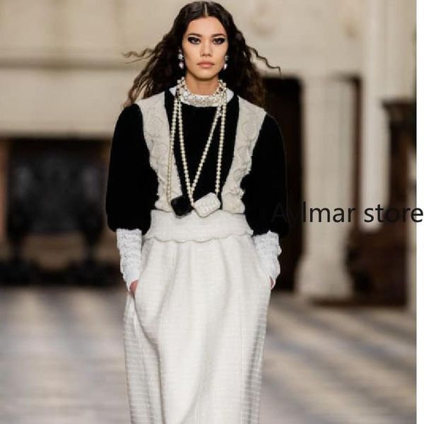 women's sweaters 2021 autumn winter color matching pullover long sleeve knitted sweater short, White;black
women's sweaters 2021 autumn winter color matching pullover long sleeve knitted sweater short, White;black