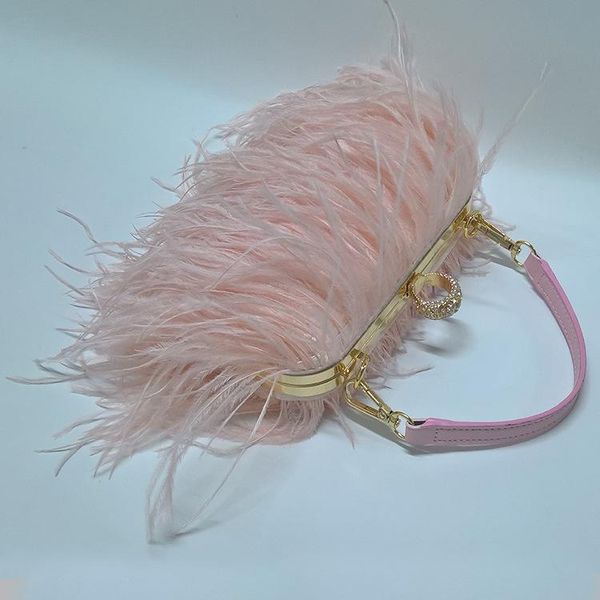 cosmetic bags & cases lo&li 2022 year evening party ostrich fur finner bag product ladies birthday celebrate gift for girlfriend
cosmetic bags & cases lo&li 2022 year evening party ostrich fur finner bag product ladies birthday celebrate gift for girlfriend
