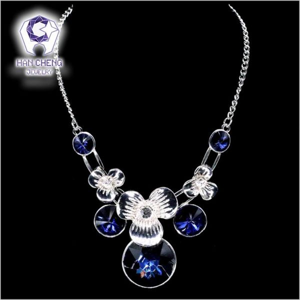 chokers fashion flower round created crystal necklaces & pendants silver plated statement choker necklace women jewelry collier vintage, Golden;silver
chokers fashion flower round created crystal necklaces & pendants silver plated statement choker necklace women jewelry collier vintage, Golden;silver