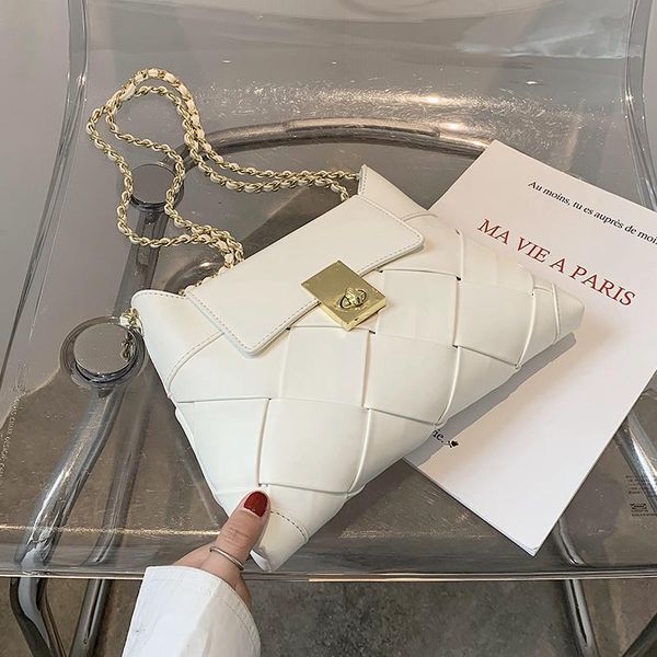 western style handbags 2021 trendy fashion one-shoulder underarm bag niche design messenger bags cross body
western style handbags 2021 trendy fashion one-shoulder underarm bag niche design messenger bags cross body