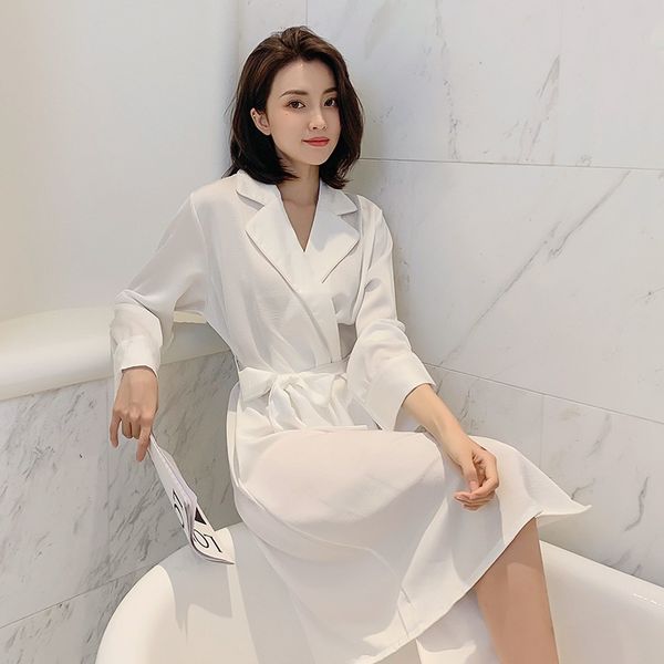 solid color faux silk satin wedding bride bridesmaid cardigan bathrobe short kimono night robe fashion dressing gown for women, Black;red
solid color faux silk satin wedding bride bridesmaid cardigan bathrobe short kimono night robe fashion dressing gown for women, Black;red