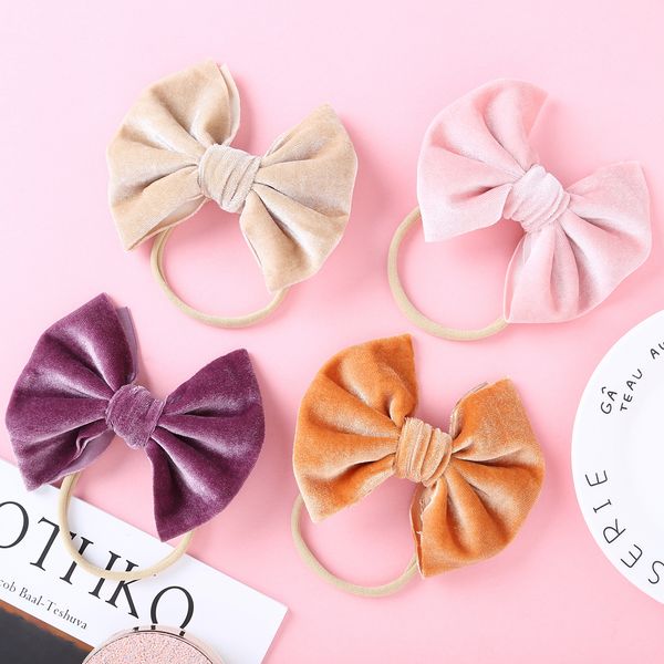 new 4" smooth velvet handtied bows with thin nylon headband or clips for girls kids velvet turban hair accessories, Slivery;white
new 4" smooth velvet handtied bows with thin nylon headband or clips for girls kids velvet turban hair accessories, Slivery;white