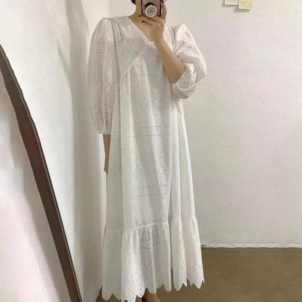 casual dresses dress autumn 2021 korean fashion hollow out puff sleeve solid color v-neck loose temperament long women, Black;gray
casual dresses dress autumn 2021 korean fashion hollow out puff sleeve solid color v-neck loose temperament long women, Black;gray
