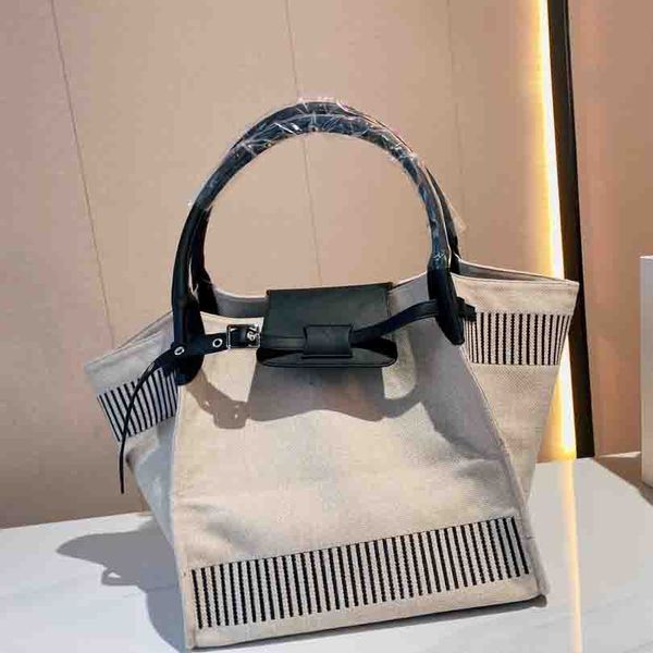 cloth tote christmas gift bag designers woman handbag shopping bags luxurys underarm purse fashion womens handbags totes
cloth tote christmas gift bag designers woman handbag shopping bags luxurys underarm purse fashion womens handbags totes