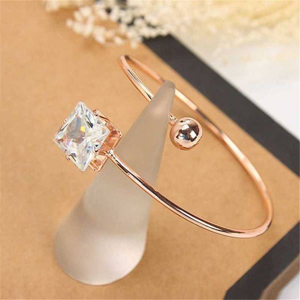 fahsion crystal open cuff bracelets for women gold silver color bangle pulseras mujer jewelry q0719, Black
fahsion crystal open cuff bracelets for women gold silver color bangle pulseras mujer jewelry q0719, Black
