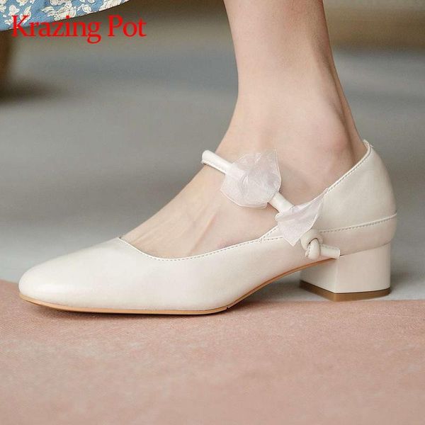 dress shoes krazing pot princess style split leather round toe med heel butterfly-knot korean street beauty lady daily wear women pumps l22, Black
dress shoes krazing pot princess style split leather round toe med heel butterfly-knot korean street beauty lady daily wear women pumps l22, Black