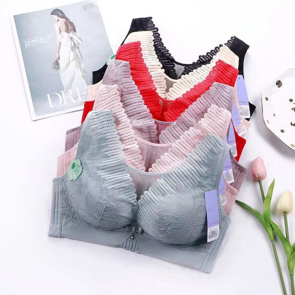 bras 2021 no steel ring thin large cup underwear wormwood fiber breathable gathered bra antibacterial soft, Red;black
bras 2021 no steel ring thin large cup underwear wormwood fiber breathable gathered bra antibacterial soft, Red;black