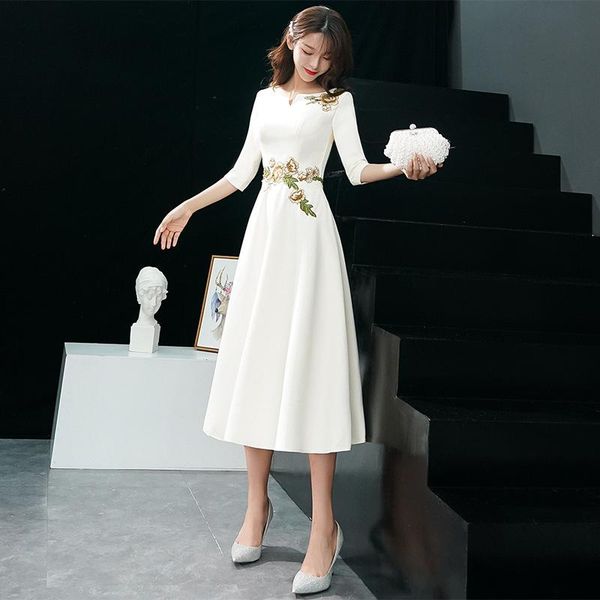 lady party cheongsam oriental women's v-neck dress chinese style elegant long qipao slim wedding gowns vestidos s-xxxl casual dresses, Black;gray
lady party cheongsam oriental women's v-neck dress chinese style elegant long qipao slim wedding gowns vestidos s-xxxl casual dresses, Black;gray