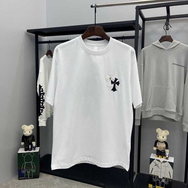 2021 crosin short t-shirt men's and women's summer new fashion brand leather cross loose half sleeve cotton, White;black
2021 crosin short t-shirt men's and women's summer new fashion brand leather cross loose half sleeve cotton, White;black