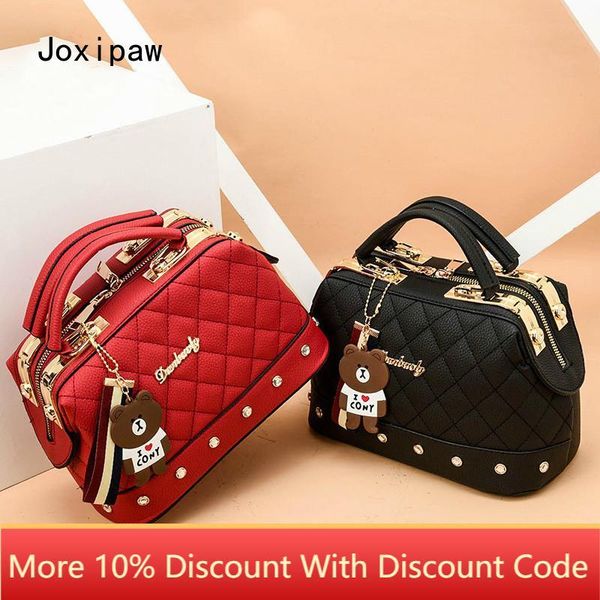 shoulder bags 2021 europe fashion trend bag female handbag girls bear pend crossbody luxury designer
shoulder bags 2021 europe fashion trend bag female handbag girls bear pend crossbody luxury designer