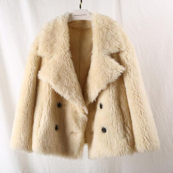 women's fur & faux winter style sheep shearing composite one coat short windbreaker jacket manteau femme, Black
women's fur & faux winter style sheep shearing composite one coat short windbreaker jacket manteau femme, Black