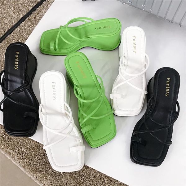 slippers 2021 summer women slipper outdoor narrow band sandal shoes ladies high wedges heel slides female flip flop mujer, Black
slippers 2021 summer women slipper outdoor narrow band sandal shoes ladies high wedges heel slides female flip flop mujer, Black