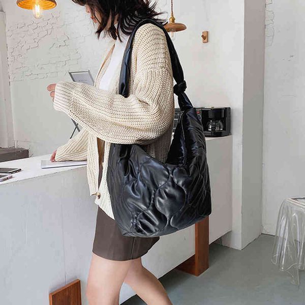 2020 autumn winter shoulder crossbody for women new large capacity bag zipper fashion wild female cotton design travel bags lj210203
2020 autumn winter shoulder crossbody for women new large capacity bag zipper fashion wild female cotton design travel bags lj210203