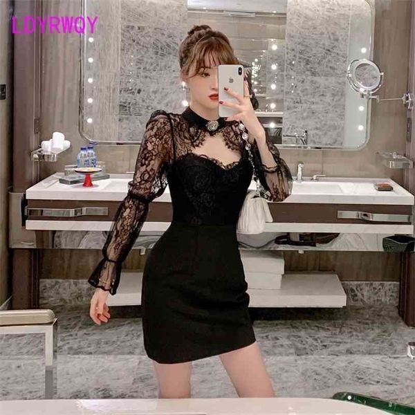 women's spring style celebrity temperament lace stitching hollow buttock dress knee-length zippers 210416, Black;gray
women's spring style celebrity temperament lace stitching hollow buttock dress knee-length zippers 210416, Black;gray