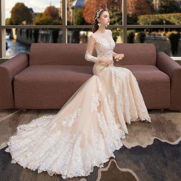 vintage long sleeves lace mermaid wedding dresses bridal gowns crew neck appliqued court train autumn winter bride dress plus size robe de, White
vintage long sleeves lace mermaid wedding dresses bridal gowns crew neck appliqued court train autumn winter bride dress plus size robe de, White