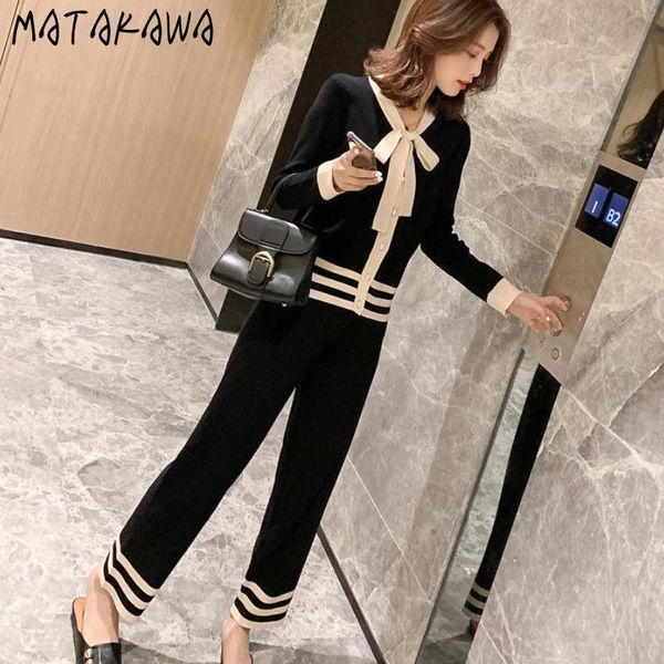 women's two piece pants matakawa set women autumn slim knitted suit lace up long sleeve contrast color sweater+high waist wide leg, White
women's two piece pants matakawa set women autumn slim knitted suit lace up long sleeve contrast color sweater+high waist wide leg, White