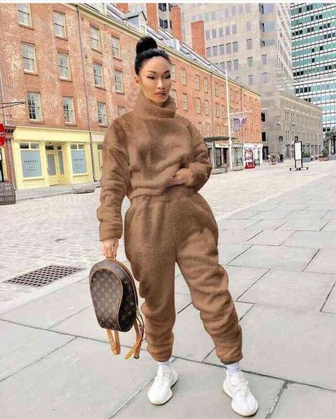women two piece outfits loose casual clothes winter plush solid color turtleneck sweater high waist elastic waist trousers suit, White
women two piece outfits loose casual clothes winter plush solid color turtleneck sweater high waist elastic waist trousers suit, White