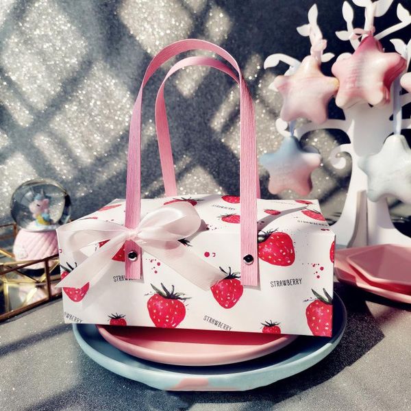 gift wrap 10pcs small strawberry candy cookies dessert packaging paper bag creative festival party cake baking boxes
gift wrap 10pcs small strawberry candy cookies dessert packaging paper bag creative festival party cake baking boxes