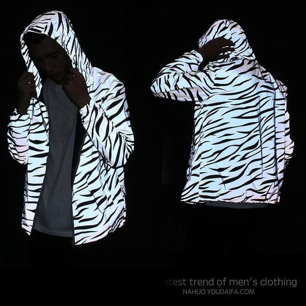 men's trench coats jacket class clothes tide reflective stripes men and women casual double coat student couple youth, Tan;black
men's trench coats jacket class clothes tide reflective stripes men and women casual double coat student couple youth, Tan;black