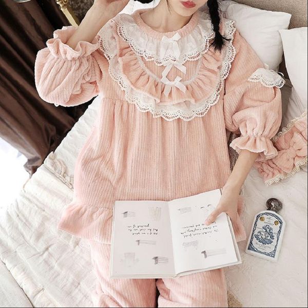 winter thicken warm flannel womens sleepwears pajamas sets vintage royal lace pink light green long sleeve sleepwear autumn home wear, Black;red
winter thicken warm flannel womens sleepwears pajamas sets vintage royal lace pink light green long sleeve sleepwear autumn home wear, Black;red