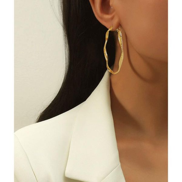 hoop & huggie europe and america retro alloy geometric earrings cross-border temperament gold irregular ear rolls jewelry, Golden;silver
hoop & huggie europe and america retro alloy geometric earrings cross-border temperament gold irregular ear rolls jewelry, Golden;silver