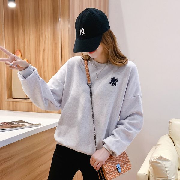 hoodies t shirt 2021 trendy brand long sleeve loose cotton letter korean spring and autumn urban leisure grey pullover round neck women', Black
hoodies t shirt 2021 trendy brand long sleeve loose cotton letter korean spring and autumn urban leisure grey pullover round neck women', Black