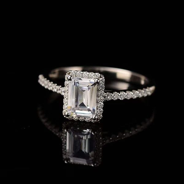 cluster rings emerald cutting moissanite luxurious s925 silver wedding jewelry white d color 1-2ct diamond substitute, Golden;silver
cluster rings emerald cutting moissanite luxurious s925 silver wedding jewelry white d color 1-2ct diamond substitute, Golden;silver