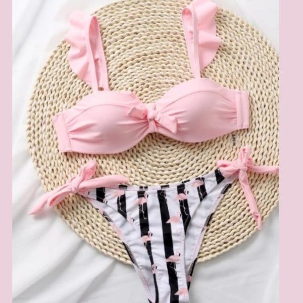 one-piece suits striped lace ruffle on push women's bralette swimsuit women swimwear bra cup bikini set high help
one-piece suits striped lace ruffle on push women's bralette swimsuit women swimwear bra cup bikini set high help