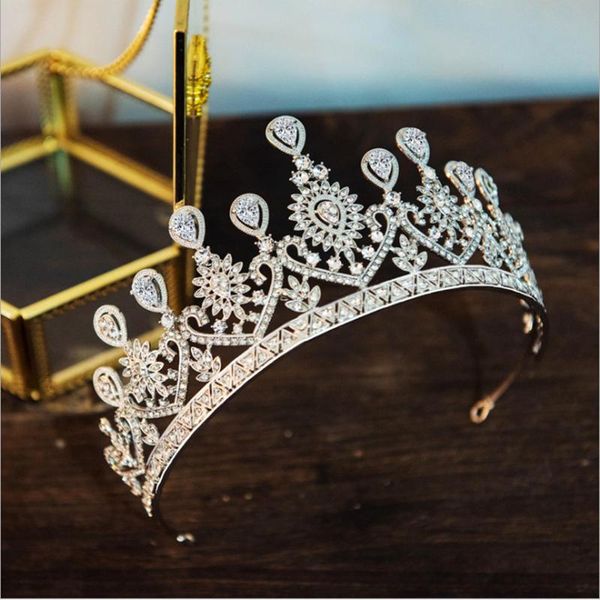 hair clips & barrettes gs11450 fashion bridal zircon crown tiara sweet heart alloy wedding headpiece high end accessories for brides, Golden;silver
hair clips & barrettes gs11450 fashion bridal zircon crown tiara sweet heart alloy wedding headpiece high end accessories for brides, Golden;silver