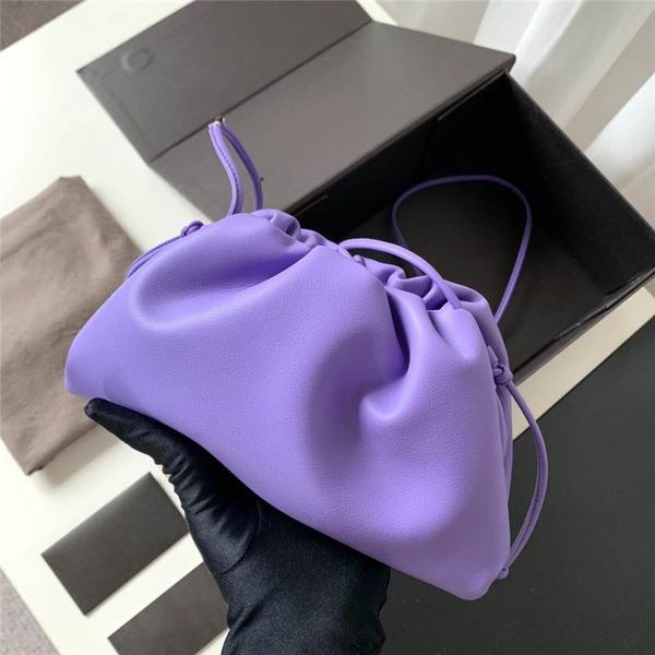 2021 luxury design pleated clouds bags drawstring tote ruched bag texture soft large capacity single shoulderpackage strap clutch leather pa
2021 luxury design pleated clouds bags drawstring tote ruched bag texture soft large capacity single shoulderpackage strap clutch leather pa