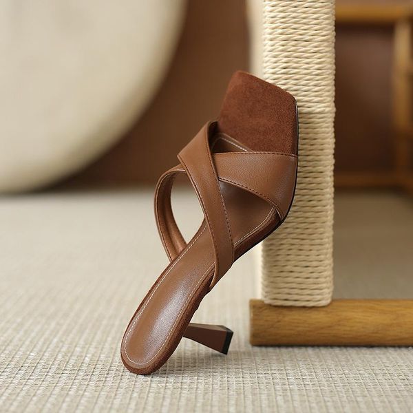 slippers concise design women genuine leather summer high heels sandals female 2021 est vintage basic shoes woman, Black
slippers concise design women genuine leather summer high heels sandals female 2021 est vintage basic shoes woman, Black