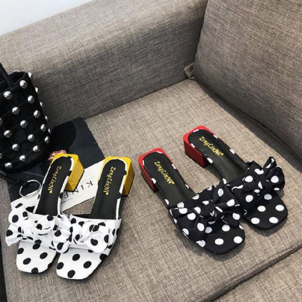 slippers female summer wear 2021 wild word drag half flat bottom net red thick with sandals, Black
slippers female summer wear 2021 wild word drag half flat bottom net red thick with sandals, Black