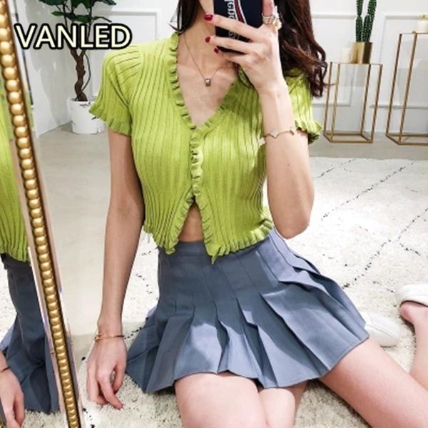women's sweaters vintage stripe knitting v-neck sweater thin women single breasted short sleeve slim cardigan pcwc, White;black
women's sweaters vintage stripe knitting v-neck sweater thin women single breasted short sleeve slim cardigan pcwc, White;black