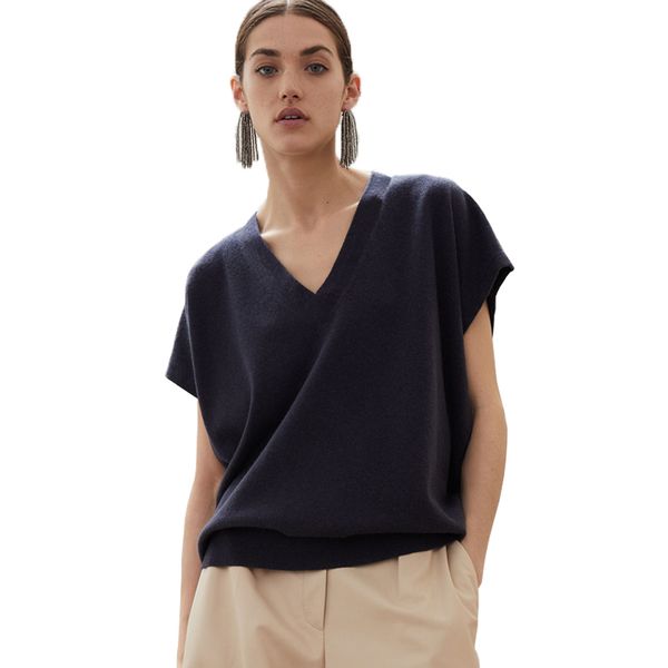 sweaters 2021 women womens fashion 100% cashmere and wool v-neck sleeveless knit soft comfortable female high quanlity pullovers, White;black 
sweaters 2021 women womens fashion 100% cashmere and wool v-neck sleeveless knit soft comfortable female high quanlity pullovers, White;black
