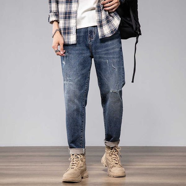 ripped jeans men's 2021 autumn winter fashion brand denim for teenagers versatile loose pants men, Blue
ripped jeans men's 2021 autumn winter fashion brand denim for teenagers versatile loose pants men, Blue