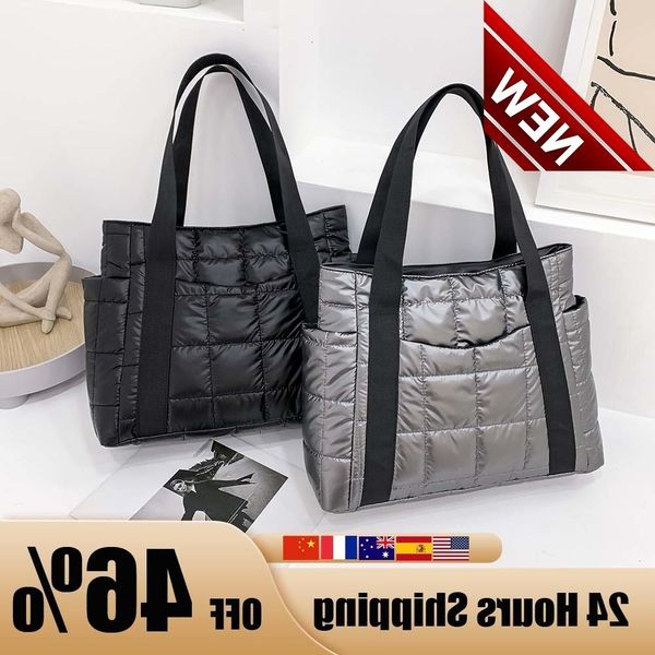 autumn winter nylon women large capacity handbags casual quilted lattice shoulder female solid color shopping bags tote
autumn winter nylon women large capacity handbags casual quilted lattice shoulder female solid color shopping bags tote