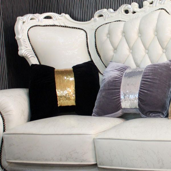 europe luxurious velvt pillowcase with sequin belt cushion no filling sofa bed car home deco wholesale cushion/decorative pillow
europe luxurious velvt pillowcase with sequin belt cushion no filling sofa bed car home deco wholesale cushion/decorative pillow