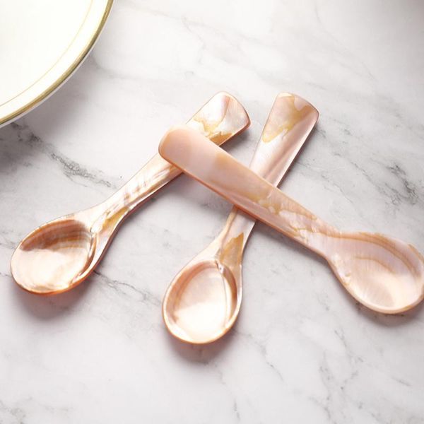 spoons 1pc natural conch shell ice cream coffee spoon caviar mother of pearl seashells stirring teaspoon kitchen tool
spoons 1pc natural conch shell ice cream coffee spoon caviar mother of pearl seashells stirring teaspoon kitchen tool