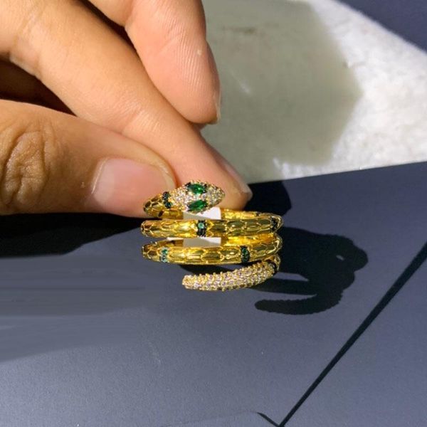 copper fashion yellow gold color multi hoop serpent snake finger ring with green stones women brand jewelry cluster rings, Golden;silver
copper fashion yellow gold color multi hoop serpent snake finger ring with green stones women brand jewelry cluster rings, Golden;silver