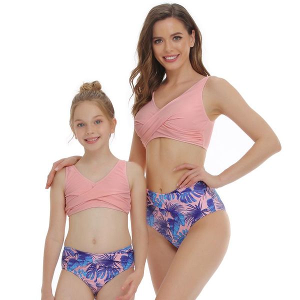 women's swimwear parent-child 2pcs swimsuit solid color v-neck crop tank with printed triangle bottoms bikini set for swimming/beach, White;black
women's swimwear parent-child 2pcs swimsuit solid color v-neck crop tank with printed triangle bottoms bikini set for swimming/beach, White;black