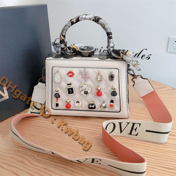 2021 handbags tote bag totes women luxurys designers diamonds bags shoulder clutch multi pochette ladies purse crossbody wallet pu handbag
2021 handbags tote bag totes women luxurys designers diamonds bags shoulder clutch multi pochette ladies purse crossbody wallet pu handbag