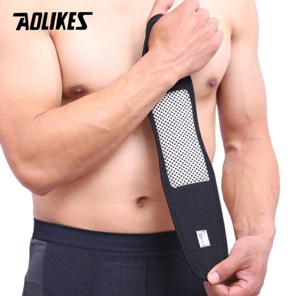 wrist support self-heating magnet brace guard protector men winter keep warm band sports sales tourmaline product wristband, Black;red
wrist support self-heating magnet brace guard protector men winter keep warm band sports sales tourmaline product wristband, Black;red