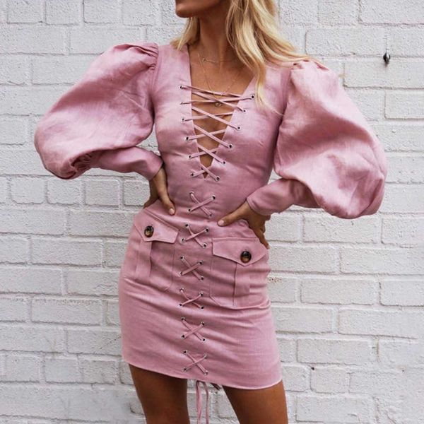 luxury evening dress wind hip wrap short skirt 2021 autumn bubble sleeve solid color bandage deep v-neck high waist, Black;gray
luxury evening dress wind hip wrap short skirt 2021 autumn bubble sleeve solid color bandage deep v-neck high waist, Black;gray