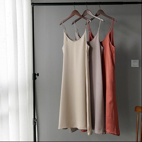 women dress fashion summer satin party shiny sundress imitation silk v neck camisole backless dresses, Black;gray
women dress fashion summer satin party shiny sundress imitation silk v neck camisole backless dresses, Black;gray