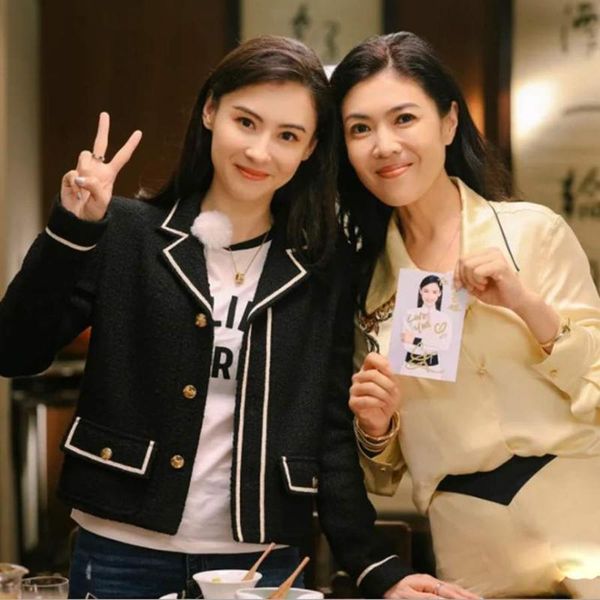 women's suits & blazers 2021 french jacket women tweed black suit light luxury temperament cardigan short wool coat, White;black
women's suits & blazers 2021 french jacket women tweed black suit light luxury temperament cardigan short wool coat, White;black